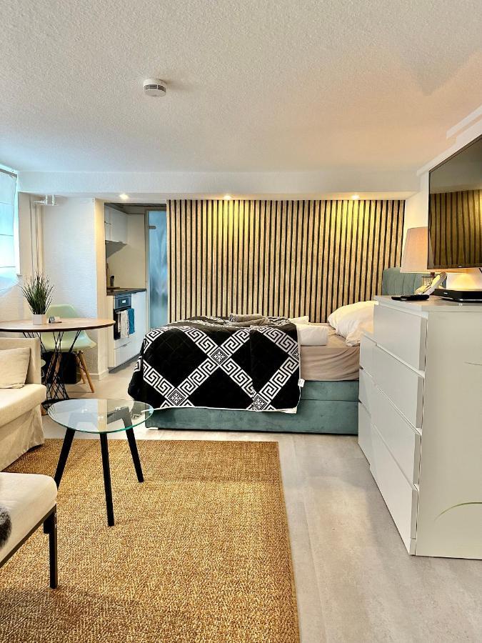 Ruhiges Retreat Souterrain-Apartment Werbach Nahe Pferdemarkt W31 Oldenburg Dış mekan fotoğraf