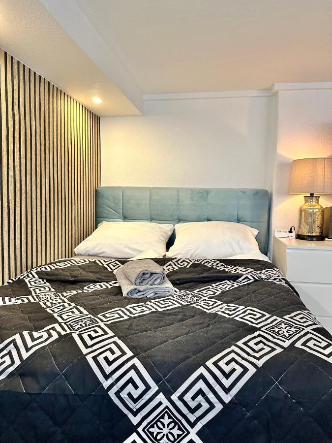 Ruhiges Retreat Souterrain-Apartment Werbach Nahe Pferdemarkt W31 Oldenburg Dış mekan fotoğraf