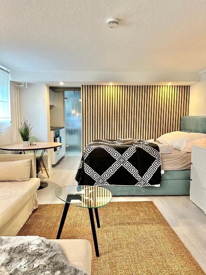 Ruhiges Retreat Souterrain-Apartment Werbach Nahe Pferdemarkt W31 Oldenburg Dış mekan fotoğraf